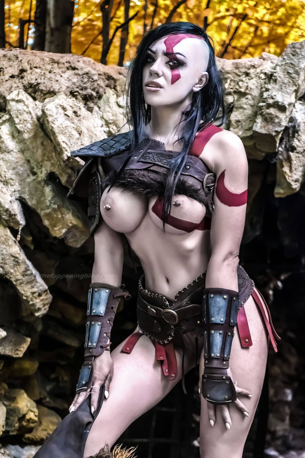 Octokuro Topless 1 Photo