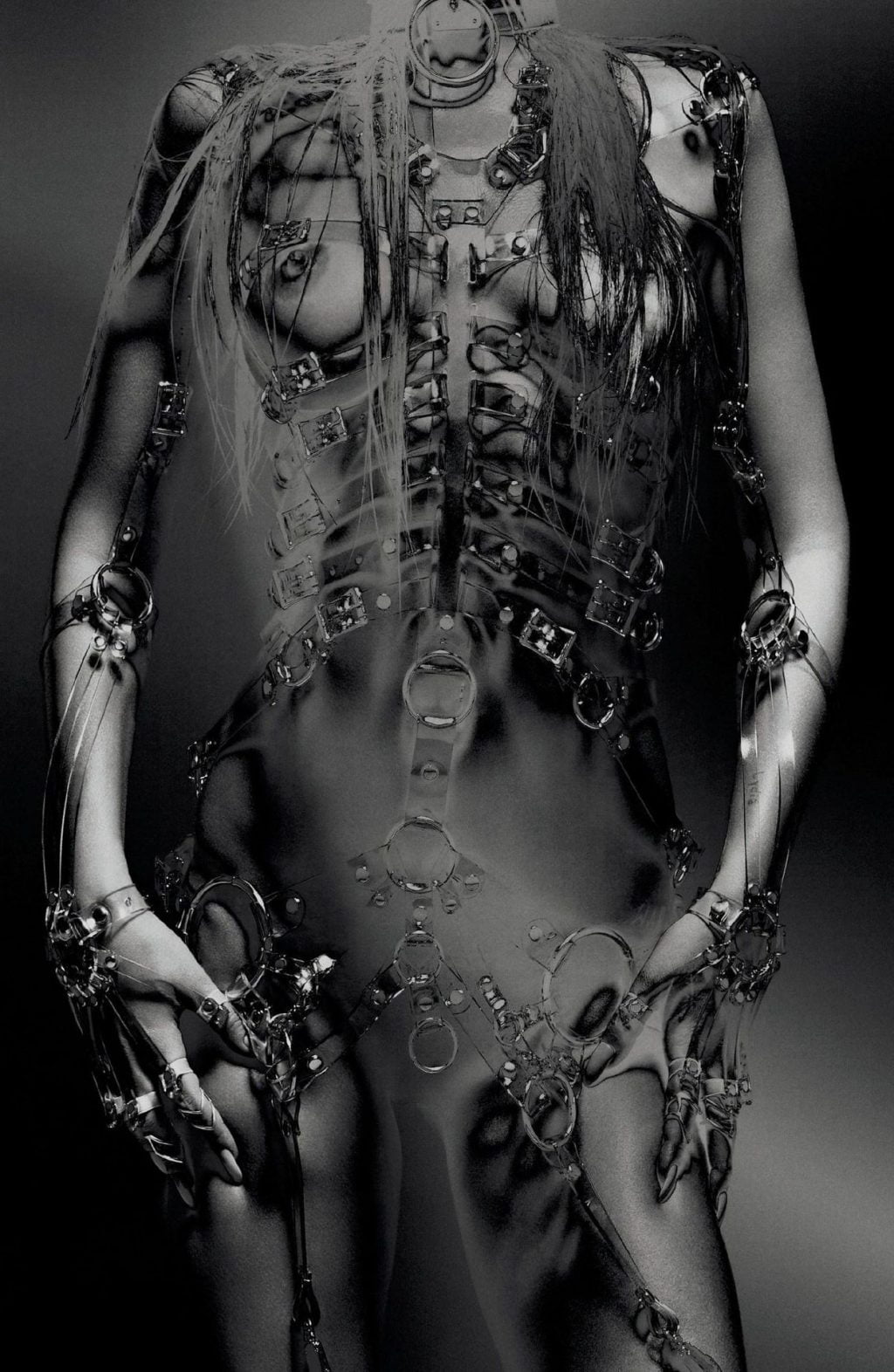 Catherine McNeil Naked 5 Photos