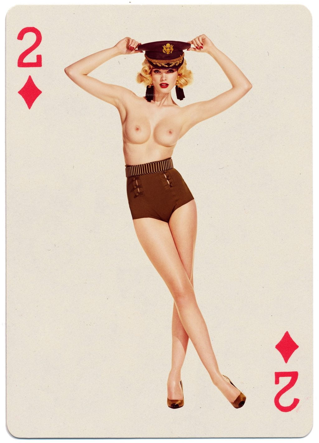 Alexina Graham Topless 2 Photos