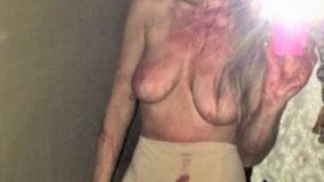 Lindsay Lohan Leaked (2 Photos)