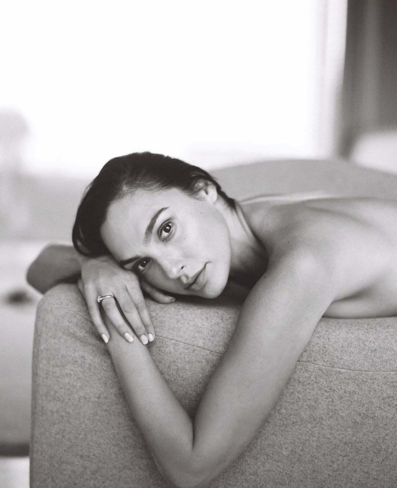 Gal Gadot - Nude Celebs