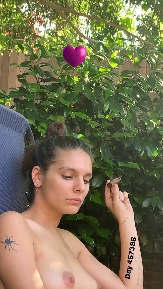 Caitlin Stasey Topless 1 Photo