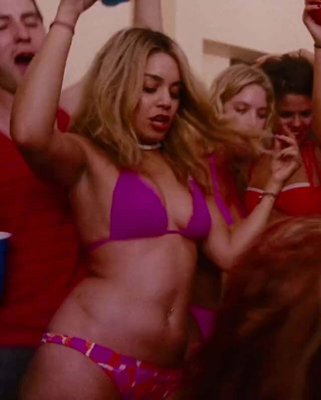 Vanessa Hudgens shaking the plots From Spring Breakers