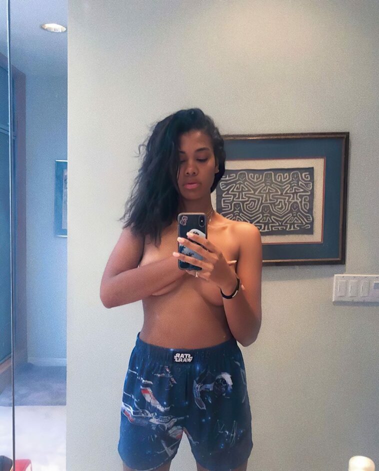 Amber Mark Sexy (5 Photos)