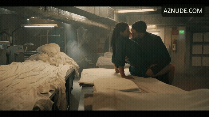 Maite Perroni in Dark Desire