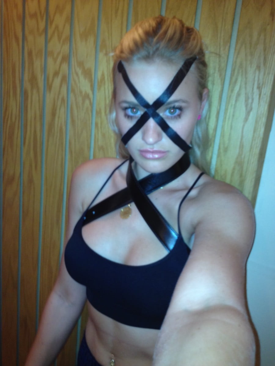 AJ Michalka Leaks 40 Photos