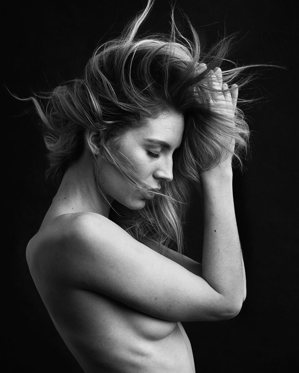 Lauren Bonner Naked 3 Photos