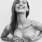 Bella Hadid Sexy (4 Photos)