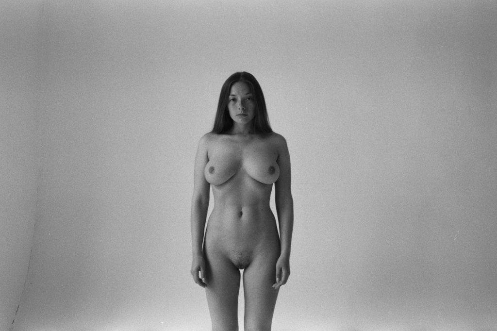 Olga Kobzar Naked 5 Photos