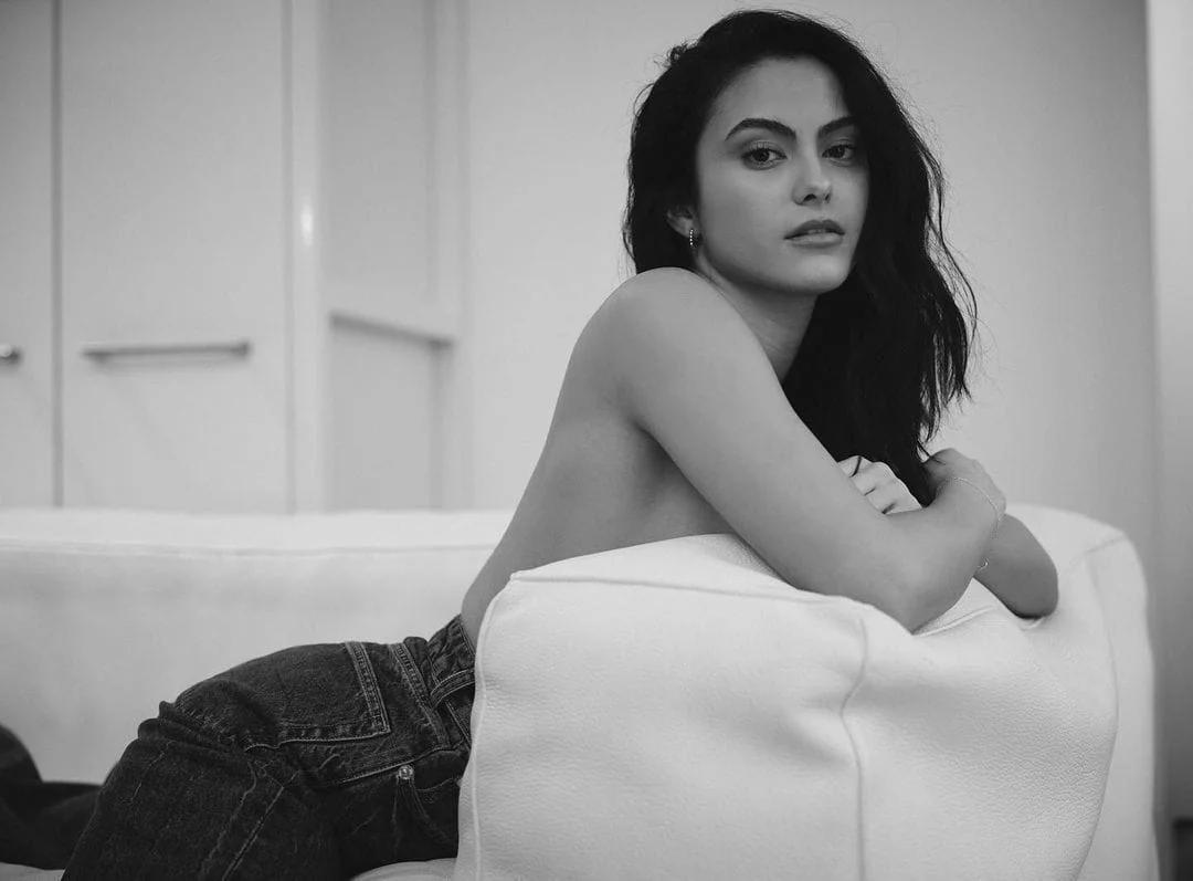 Camila Mendes