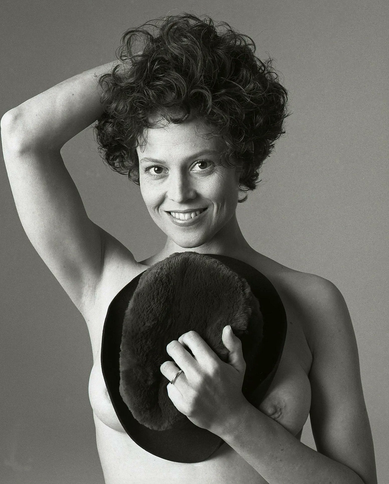 Sigourney Weaver - Nude Celebs