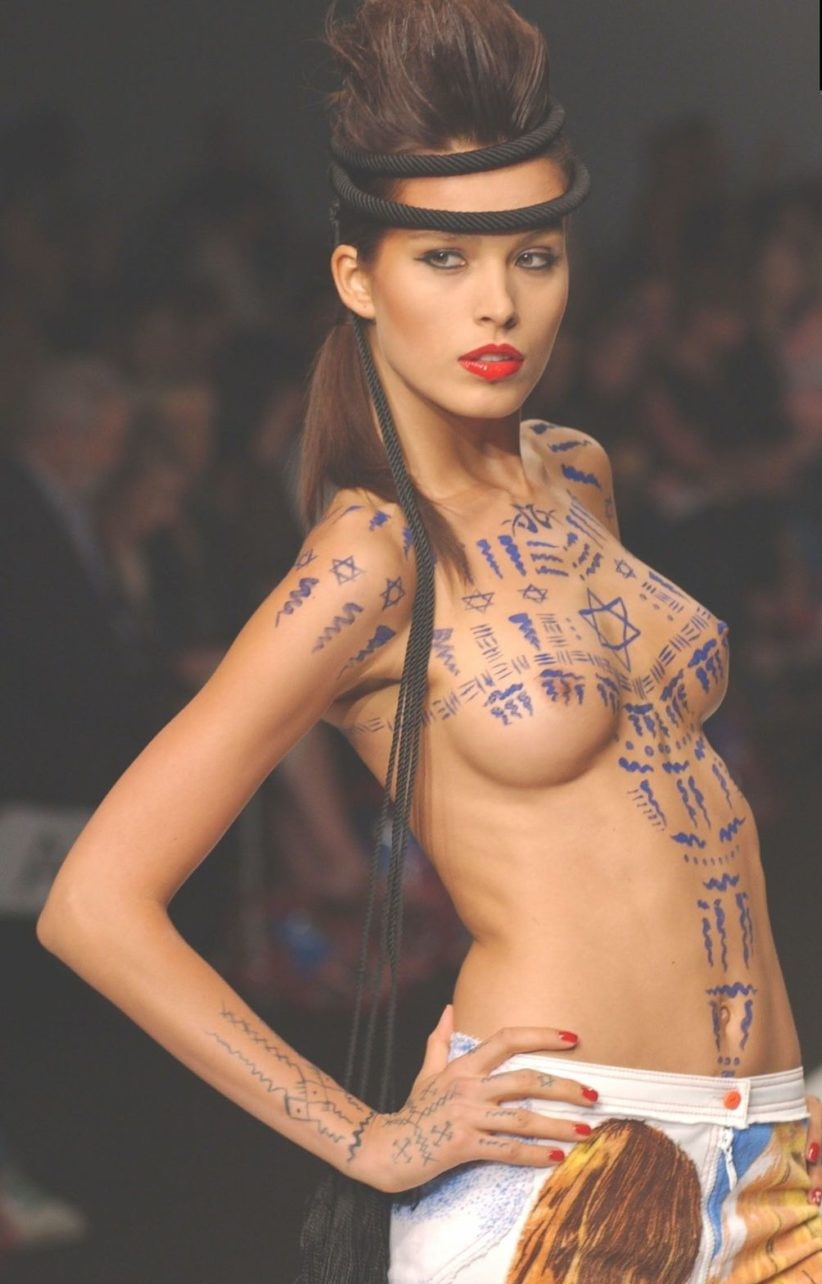 Petra Nemcova Topless 1 Photo