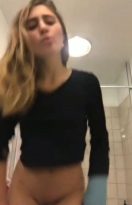 Lia Marie Johnson Leaked 4 Photos