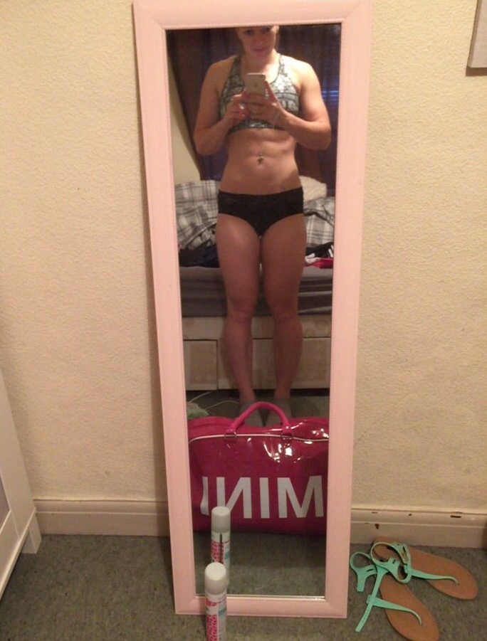 Katy Marchant Leaked 4 Photos