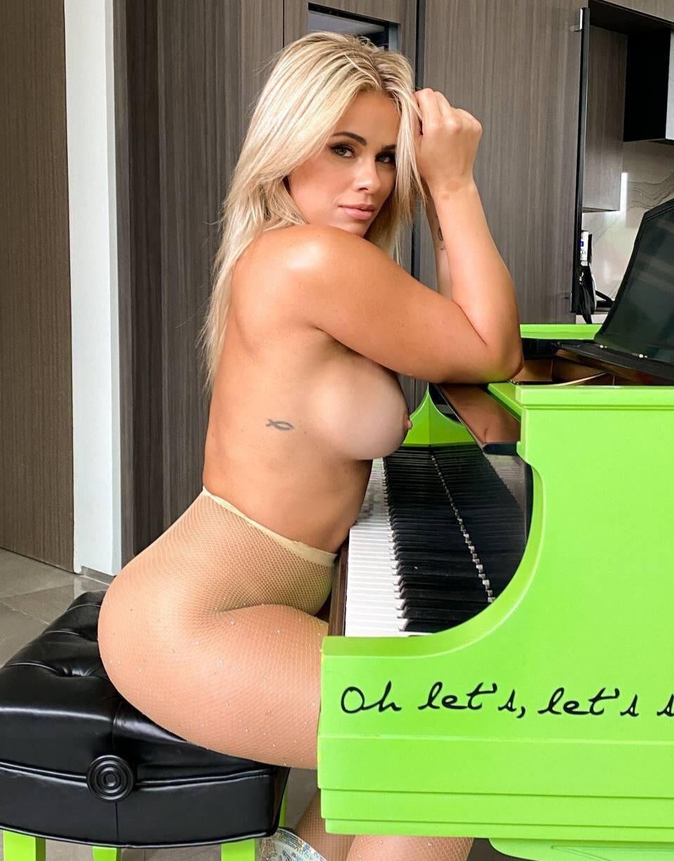 Former UFC fighter Bare Knuckle fighter AEW wrestler Paige Vanzant
