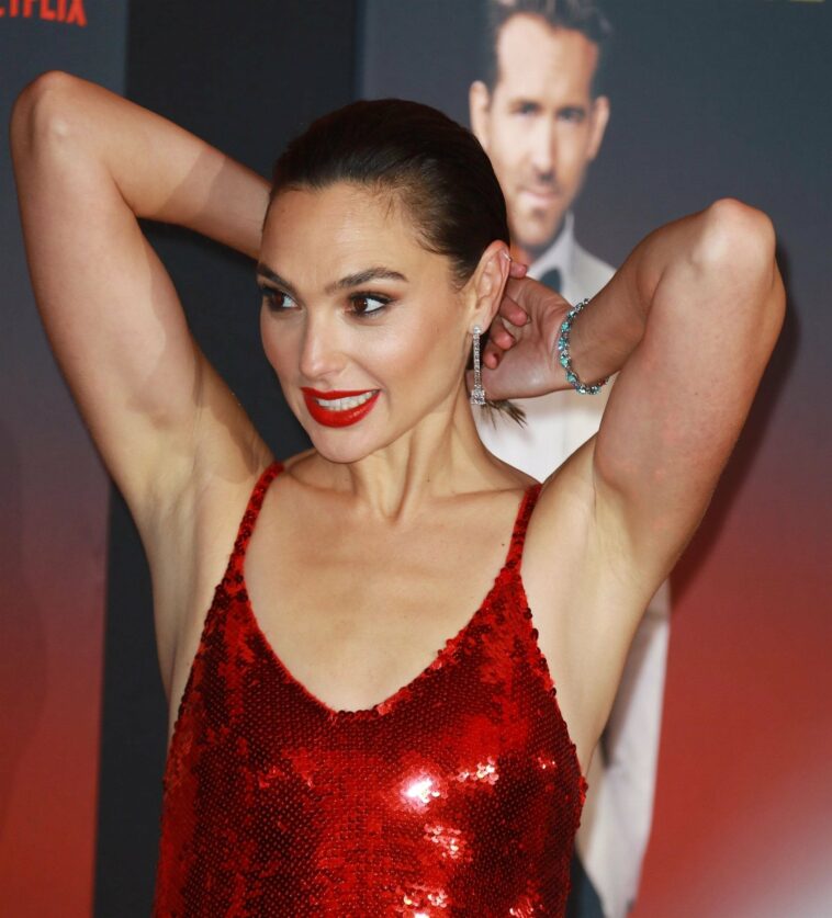 Gal Gadot 🤤🤤