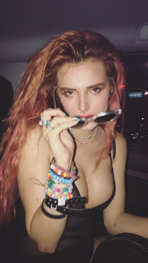 Bella Thorne Nude & Sexy (16 Pics + Video & Gifs)