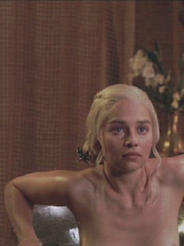 Emilia Clarke in Game of Thrones 4K cut