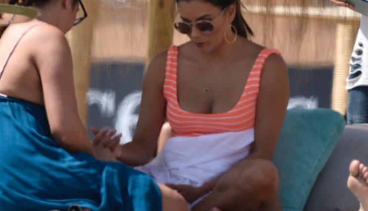 Eva Longoria Sexy (16 Photos)