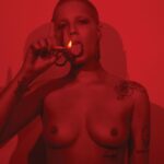 Halsey Sexy & Topless (15 Photos)