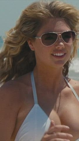 Kate Upton in The Other Woman 2014