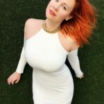 Maitland Ward Baxter Sexy (5 Photos + Gif)