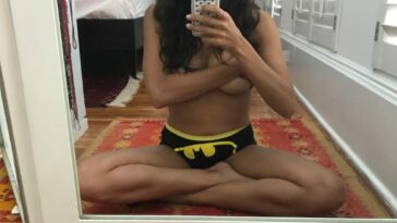 Rosario Dawson Topless (1 Photo + Video)