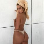 Sommer Ray Topless (2 Photos)