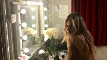 Sienna Miller Topless (1 Photo)