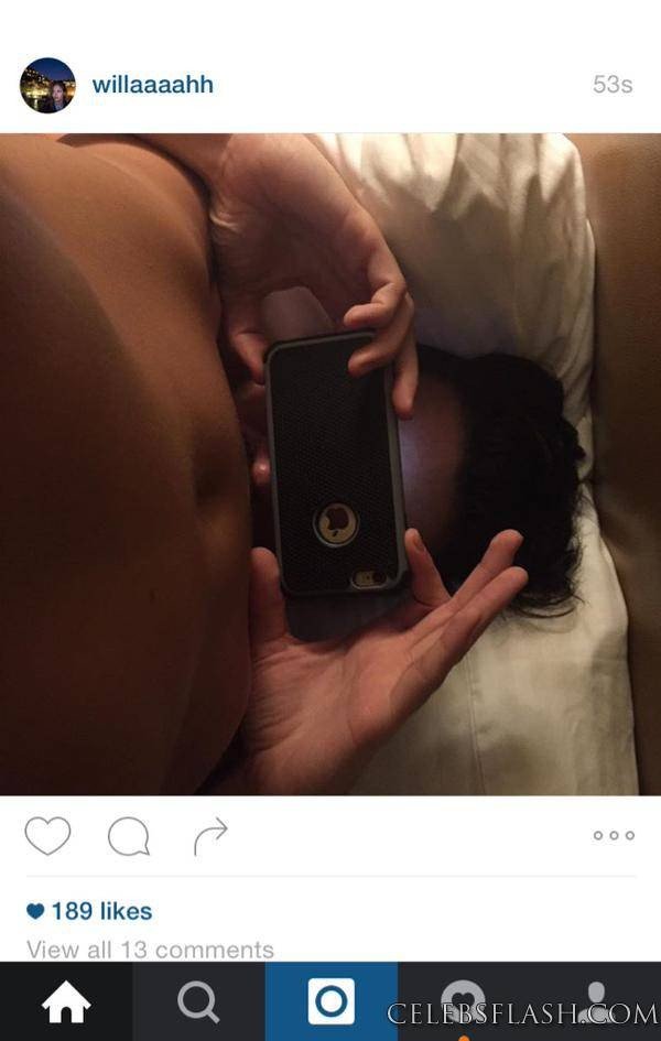 Willa Holland Leaks 4 Photos