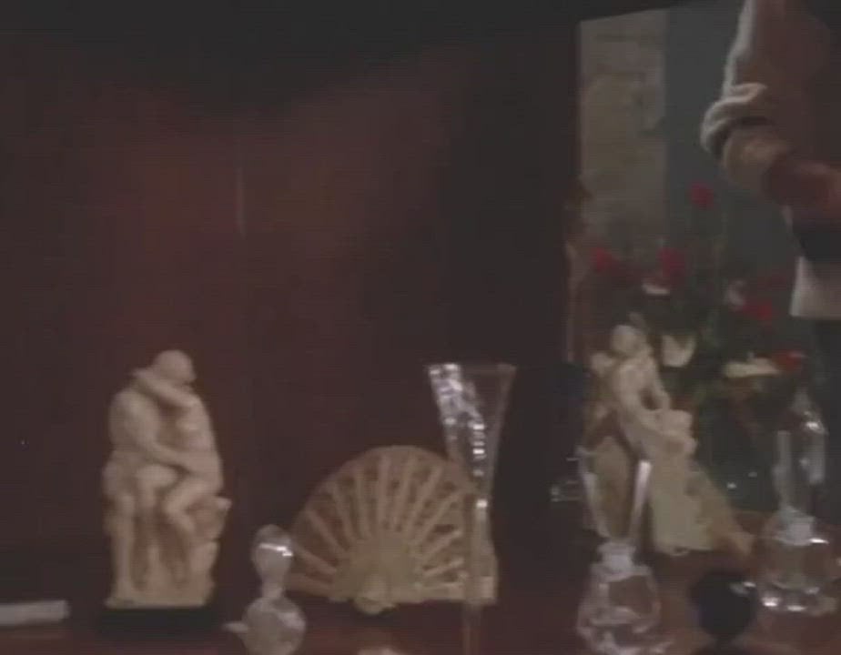 Shannon tweed Hot Dog