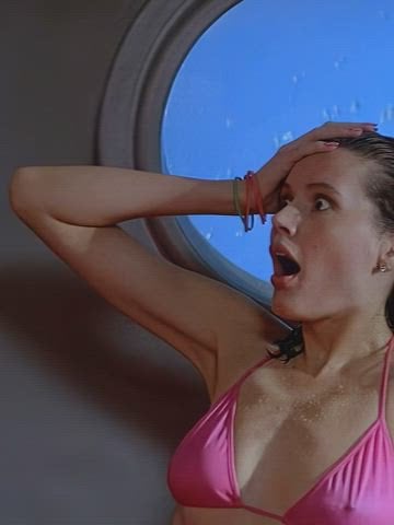 Geena Davis - see-thru plot in 'Earth Girls Are Easy' (1988) - Nude Celebs