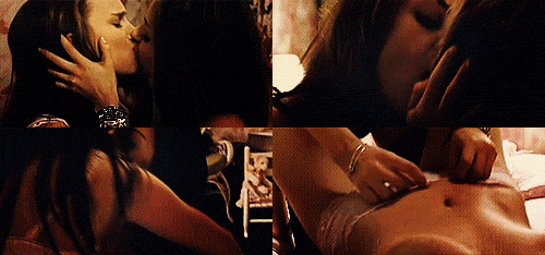 Mila Kunis and Natalie Portman