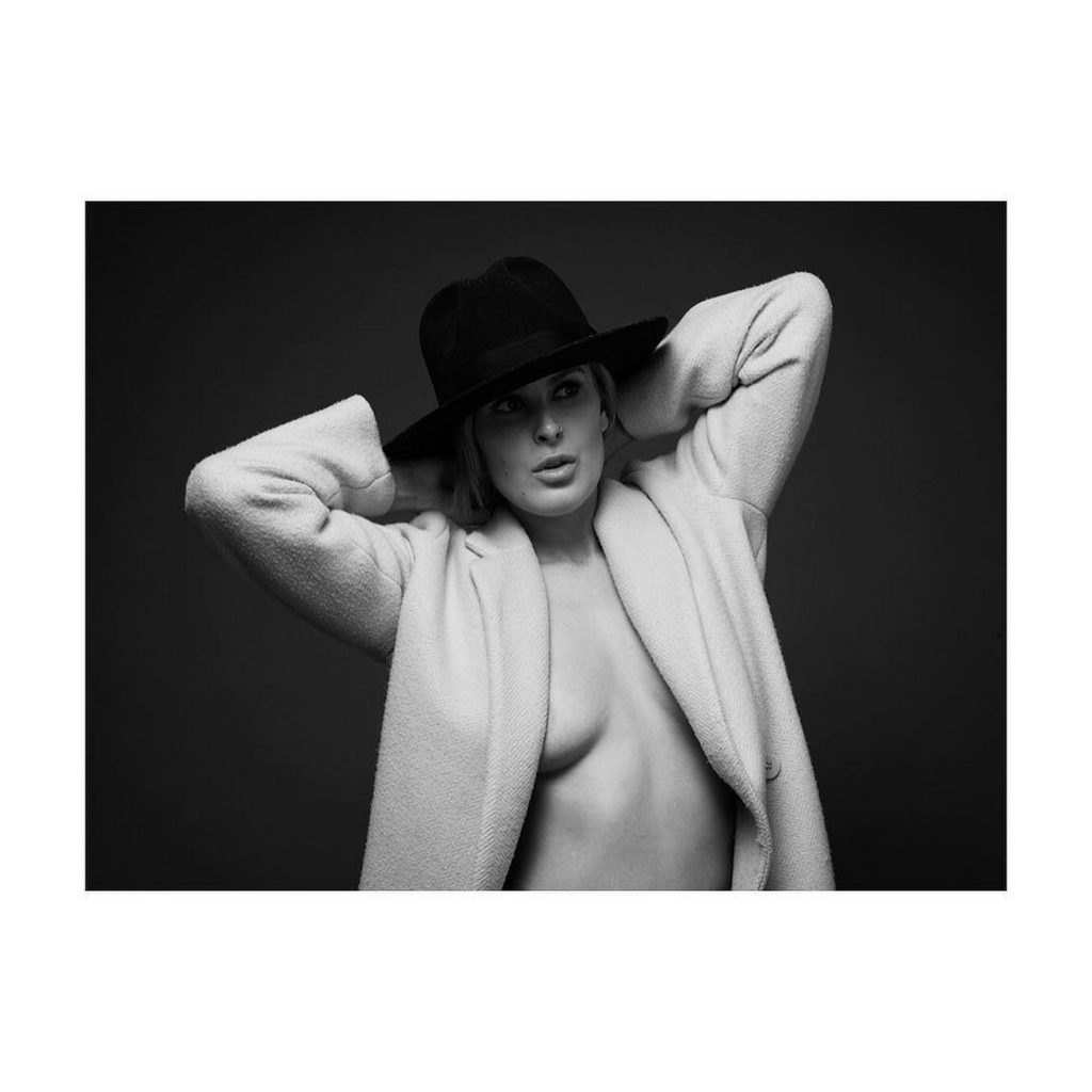 Rumer Willis Sexy & Topless (3 Photos)