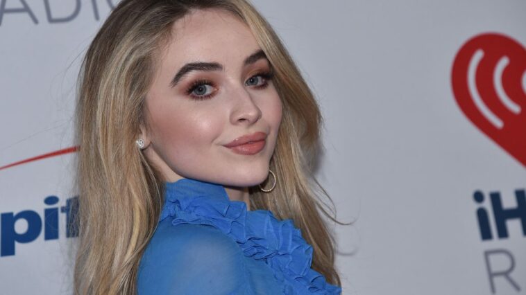 Sabrina Carpenter Sexy (65 Photos)