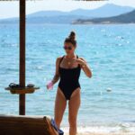 Sam Faiers Sexy (13 Photos)