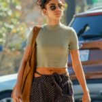 Sarah Hyland Braless (52 Photos)