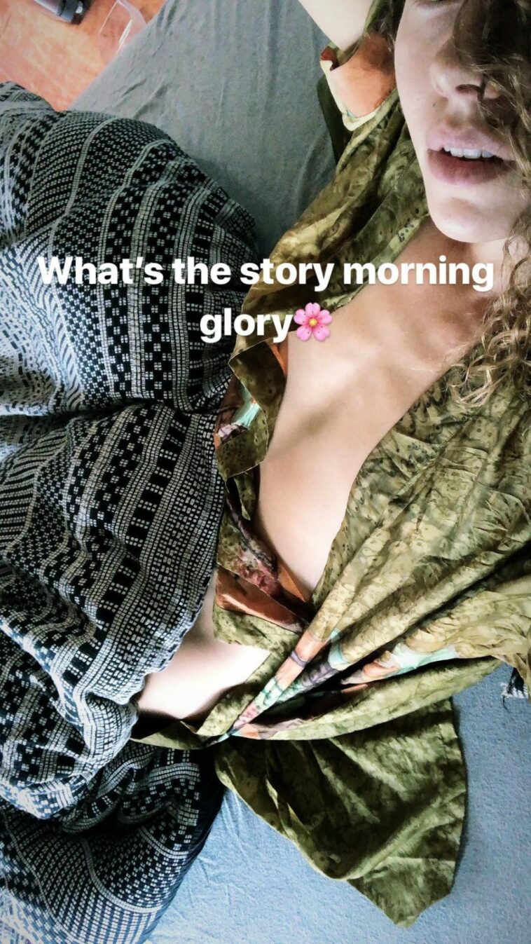 Dora Madison Burge Nude & Sexy (64 Photos + GIFs)