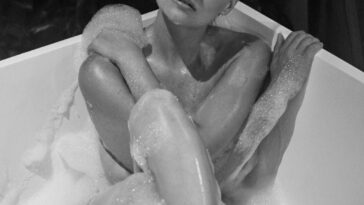 Genevieve Morton Naked (6 Photos)