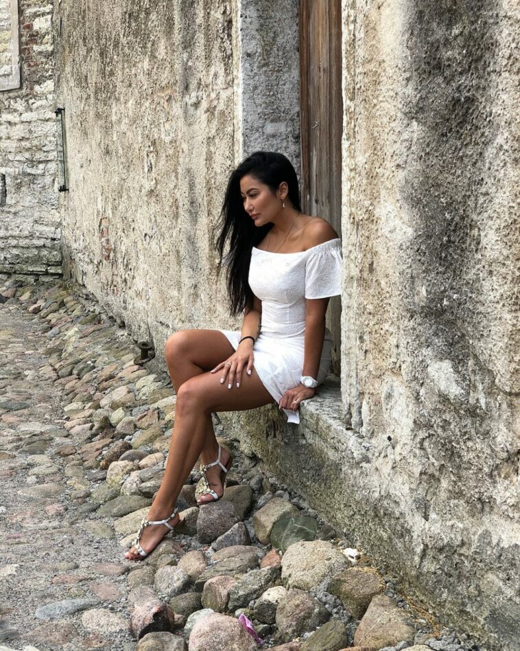 Irina Iris Nude & Sexy (135 Photos)