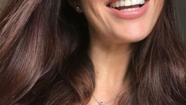 Jennifer Metcalfe Sexy (26 Photos)