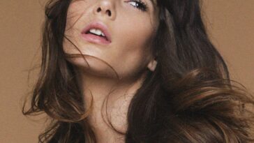 Monica Cima Nude (5 Photos)