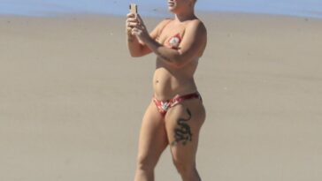 Pink Sexy (17 Photos)