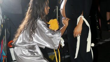 Slick Woods Braless (6 Photos)