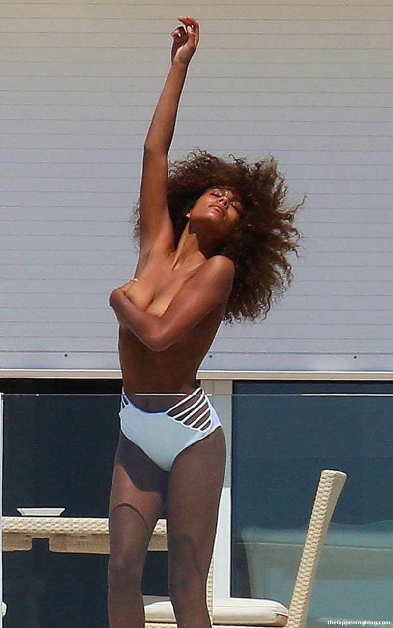 Tina Kunakey Topless 2 Photos