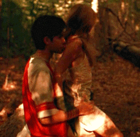 Sarah Michelle Gellar in Harvard man