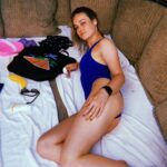 Brie Larson Sexy (2 Photos)