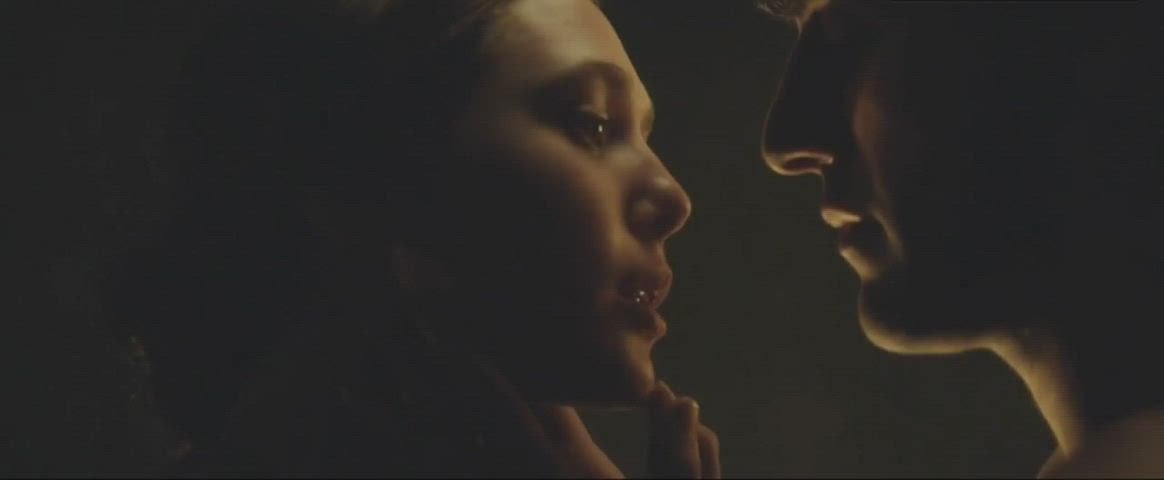 Elizabeth Olsen in In Secret 2013