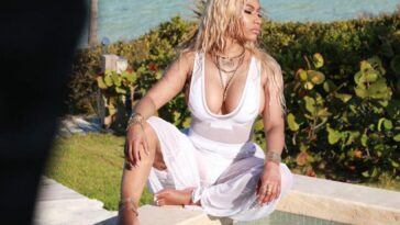Nicki Minaj Sexy (7 Pics + GIF & Videos)
