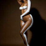 Raven Tracy Nude & Sexy (150 Photos)